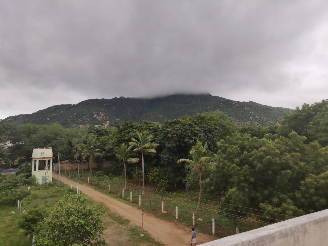 Hotel SRB Residency Tiruvannāmalai Exterior foto